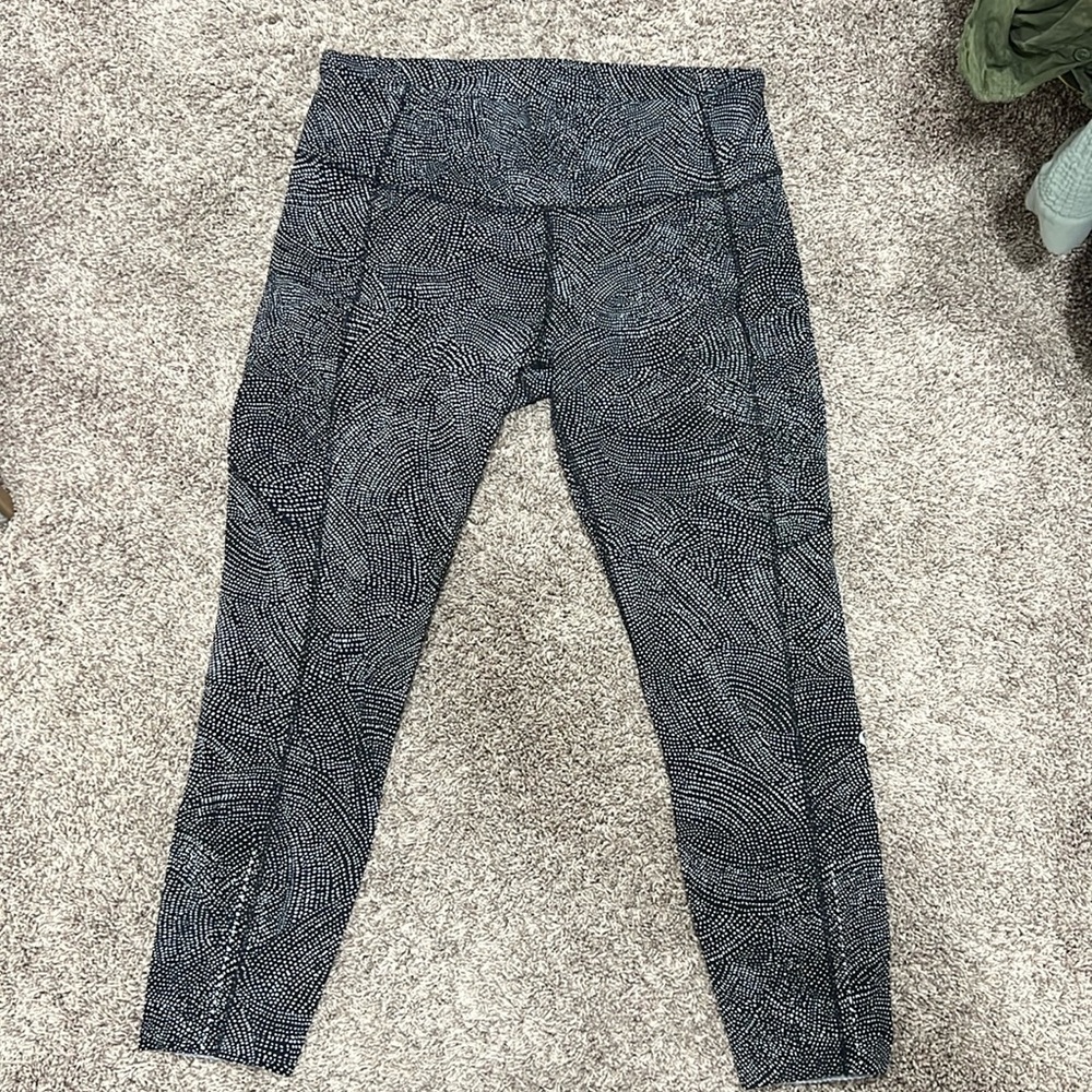 Lululemon Fast and Free 7/8 leggings size 12